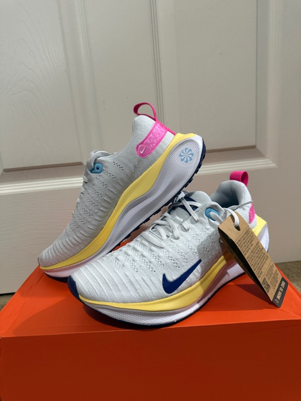 Nike Women's ReactX Infinity Run 4 Shoes with Yellow Midsole & Pink Accents